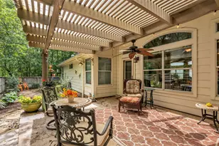 3 Veranda Ridge Dr, The Woodlands, TX 77382 - Photo 32