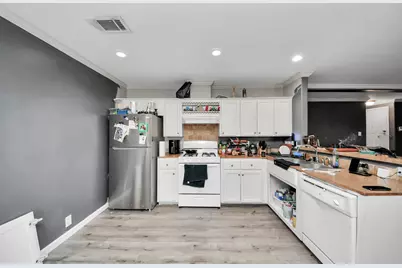 1074 South Lane #A-B, Houston, TX 77088 - Photo 8