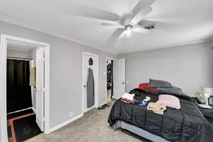 1074 South Ln, Houston, TX 77088 - Photo 20