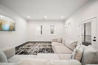 5434 Wheatley Street #B, Houston, TX 77091 - Photo 8