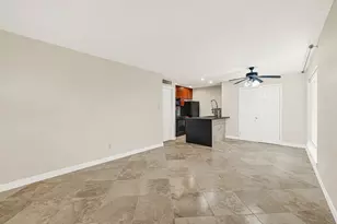 3224 Timmons Ln, Houston, TX 77027 - Photo 2