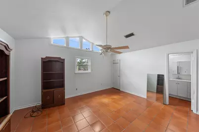 7303 Long Point Road, Houston, TX 77055 - Photo 12