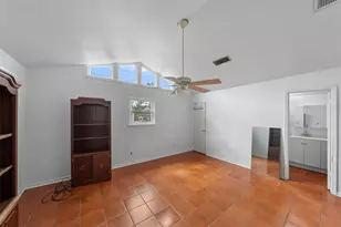 7303 Long Point Rd, Houston, TX 77055 - Photo 12