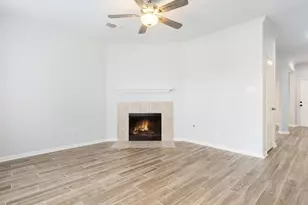 16630 Pademelon Dr, Sugar Land, TX 77498 - Photo 8