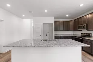 305 Rockbridge Dr, Huntsville, TX 77340 - Photo 16