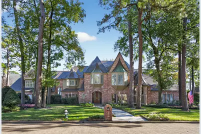 8807 Chelmsford Lane, Spring, TX 77379 - Photo 2