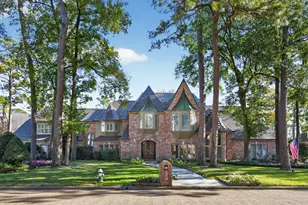8807 Chelmsford Ln, Spring, TX 77379 - Photo 2