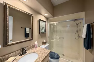 8807 Chelmsford Ln, Spring, TX 77379 - Photo 20