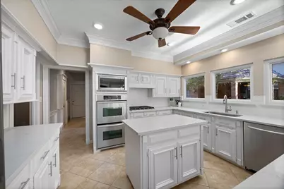 8807 Chelmsford Lane, Spring, TX 77379 - Photo 18