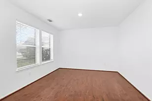 450 Sandstone Creek Ln, Dickinson, TX 77539 - Photo 12