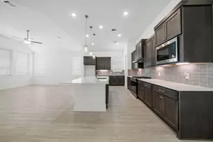 28809 Balanced Rock, New Caney, TX 77357 - Photo 4
