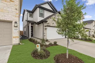 2934 Pk Hl Ln, Stafford, TX 77477 - Photo 2
