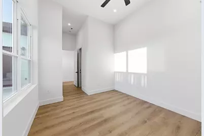 934 Autumn Oaks Drive, Houston, TX 77079 - Photo 28