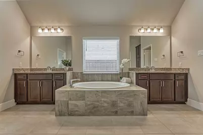 10660 Red Tail Place, Conroe, TX 77385 - Photo 22