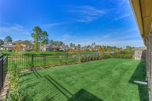 10660 Red Tail Pl, Conroe, TX 77385 - Photo 2