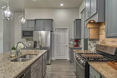 10660 Red Tail Place, Conroe, TX 77385 - Photo 8