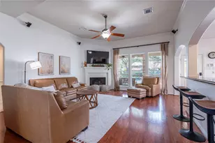 700 Red Oak Ln, Friendswood, TX 77546 - Photo 12