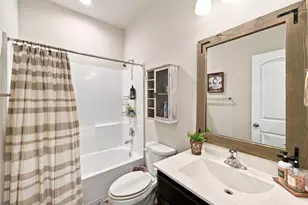 11307 Dawn Beach Ln, Conroe, TX 77304 - Photo 36