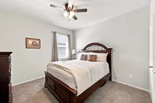 11307 Dawn Beach Ln, Conroe, TX 77304 - Photo 34