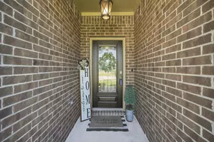 11307 Dawn Beach Ln, Conroe, TX 77304 - Photo 8
