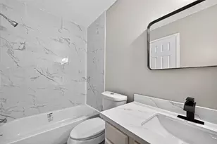 12623 S Dairy Ashford Rd, Houston, TX 77099 - Photo 26