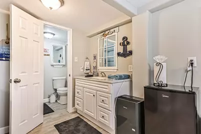 4126 Reeves Drive, Galveston, TX 77554 - Photo 38