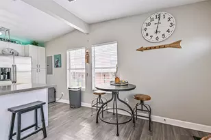 4126 Reeves Dr, Galveston, TX 77554 - Photo 22