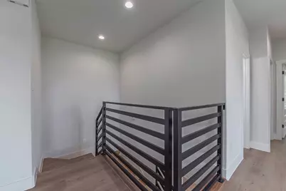 9313 Jutland Road, Houston, TX 77033 - Photo 20