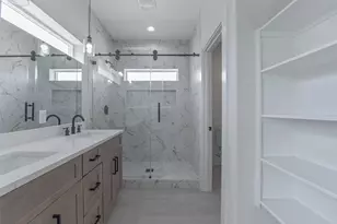 9313 Jutland Rd, Houston, TX 77033 - Photo 14