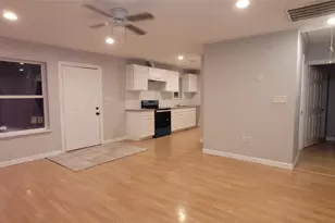 7608 E Magnolia St, Houston, TX 77012 - Photo 10