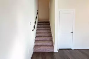 9102 Highland Northern Way, Houston, TX 77088 - Photo 16