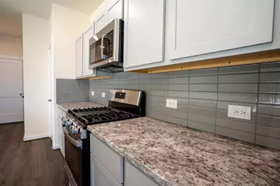 9102 Highland Northern Way, Houston, TX 77088 - Photo 8