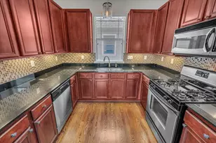 1715 W 24th St, Houston, TX 77008 - Photo 18