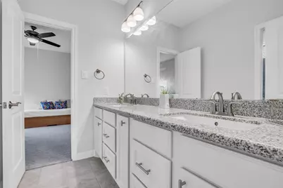 13827 Laurel Colony Trail, Houston, TX 77059 - Photo 36