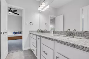 13827 Laurel Colony Trl, Houston, TX 77059 - Photo 36
