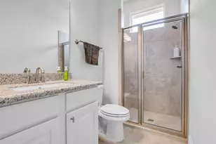 13827 Laurel Colony Trl, Houston, TX 77059 - Photo 8