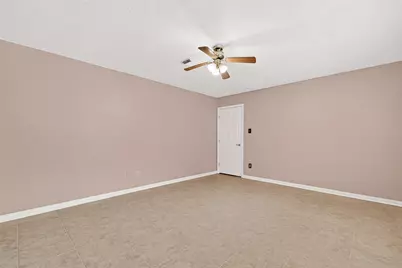 7403 Shady Vale Lane, Houston, TX 77040 - Photo 22