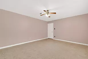 7403 Shady Vale Ln, Houston, TX 77040 - Photo 22