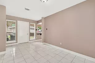 7403 Shady Vale Ln, Houston, TX 77040 - Photo 10