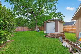 7403 Shady Vale Ln, Houston, TX 77040 - Photo 38