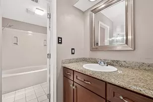 7403 Shady Vale Ln, Houston, TX 77040 - Photo 26