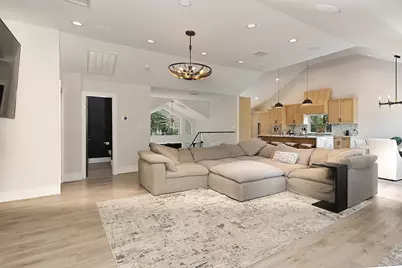 59 Huntsman's Horn Circle, The Woodlands, TX 77380 - Photo 8