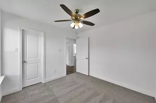 1441 Rd 5734, Cleveland, TX 77327 - Photo 32