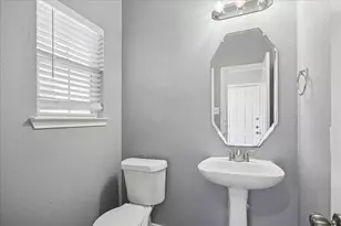 13047 Lawsons Creek Ln, Houston, TX 77072 - Photo 12