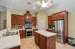 15814 Maplewick Dr, Tomball, TX 77377 - Photo 8