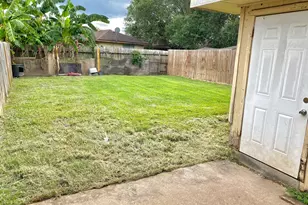 5429 Ridge Wind Ln, Houston, TX 77053 - Photo 12