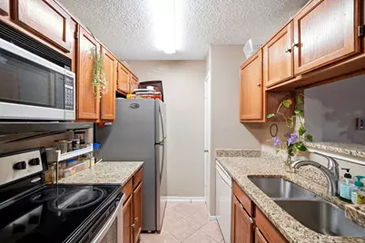 2121 Hepburn Street #820, Houston, TX 77054 - Photo 14