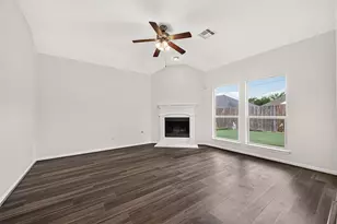 519 Glenwood Ridge Dr, Spring, TX 77386 - Photo 2