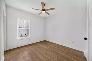 4357 Elmwood St, Houston, TX 77051 - Photo 12