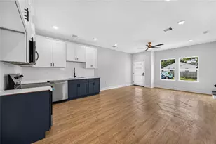 4357 Elmwood St, Houston, TX 77051 - Photo 8